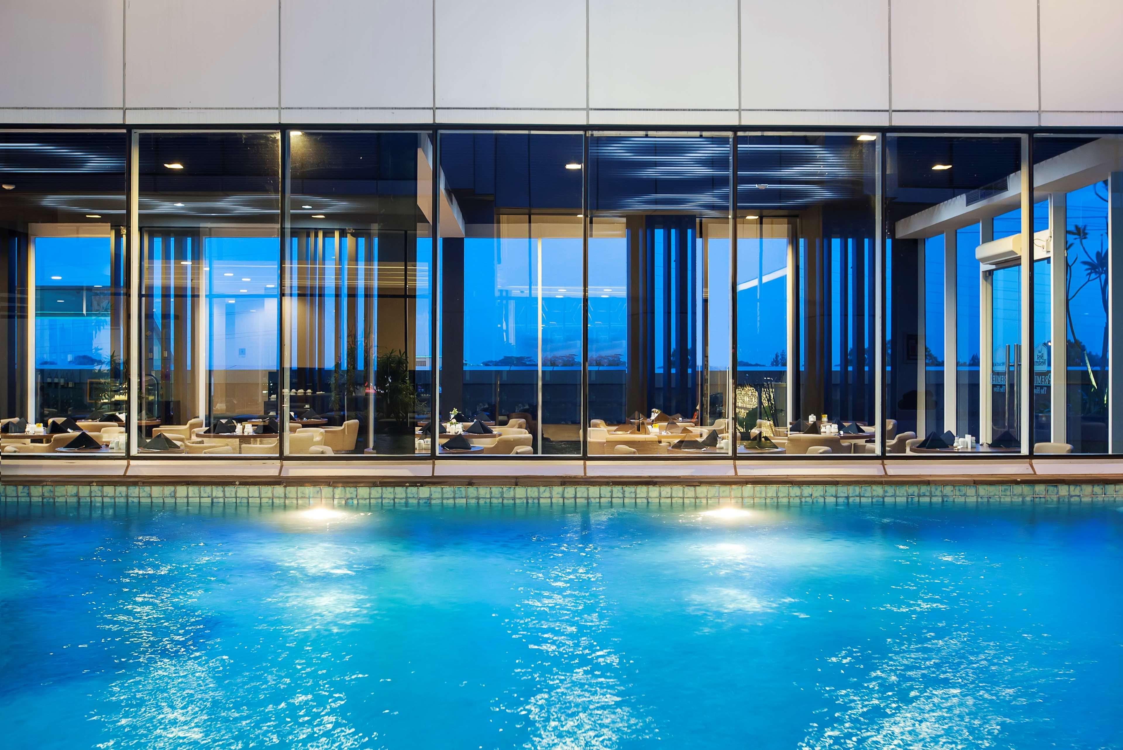 Best Western Premier The Hive Jacarta Exterior foto