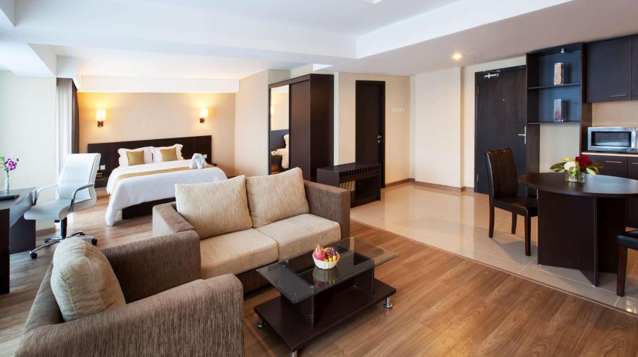 Best Western Premier The Hive Jacarta Exterior foto